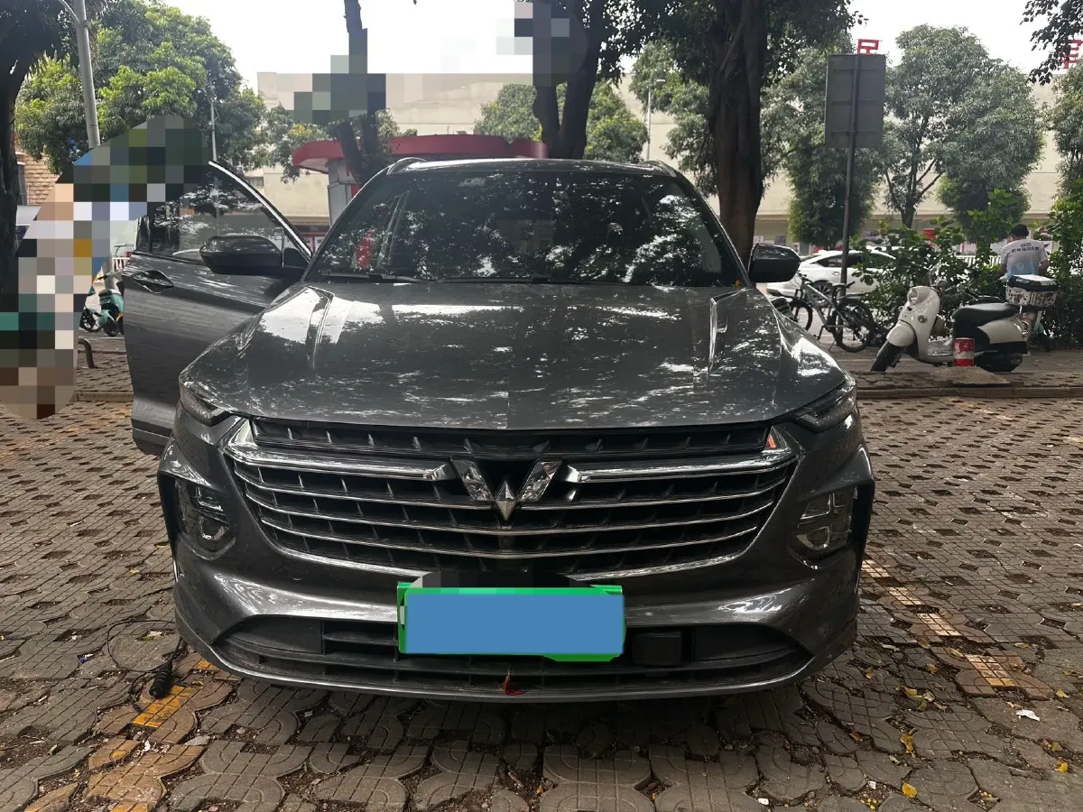 2020 WuLing KaiJie 1.5T 147HP L4 CVT,autocango,china used car exporter,china ev exporter,chinese used car exporter,chinese used ev exporter