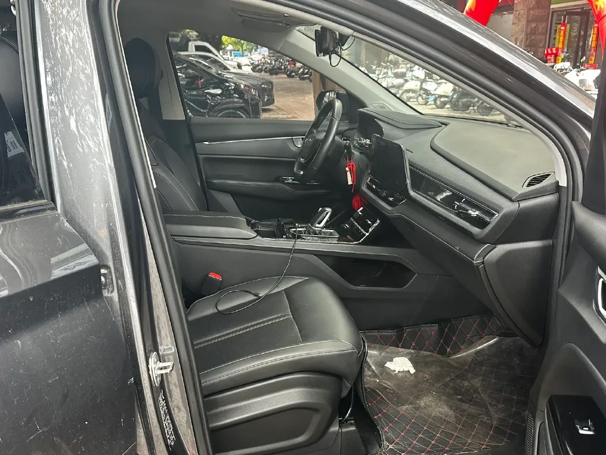 2020 WuLing KaiJie 1.5T 147HP L4 CVT,autocango,china used car exporter,china ev exporter,chinese used car exporter,chinese used ev exporter