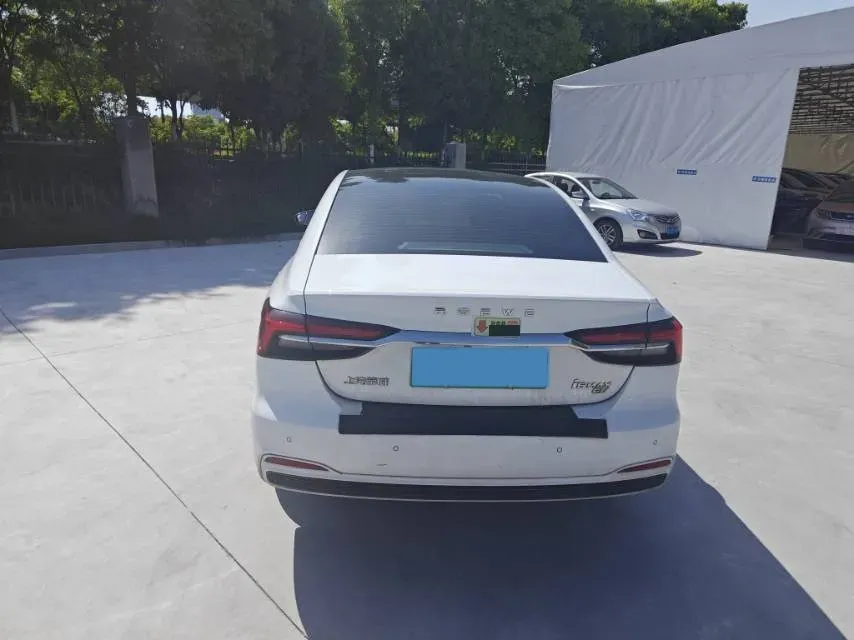 2022 JMC YuHu 7 2.0T 141HP L4 8AT,autocango,china used car exporter,china ev exporter,chinese used car exporter,chinese used ev exporter
