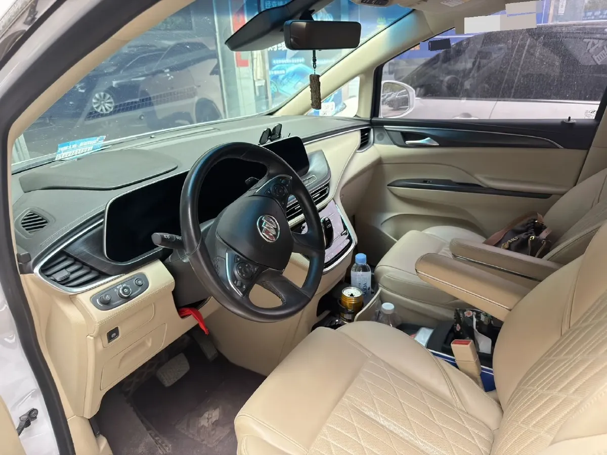 2022 Buick GL8 2.0T 237HP L4 9AT,autocango,china used car exporter,china ev exporter,chinese used car exporter,chinese used ev exporter