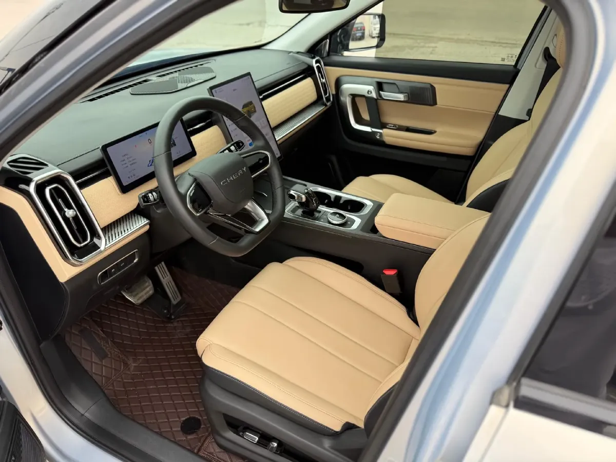 2023 Chery Exploration 06 1.6T 197HP L4 7DCT,autocango,china used car exporter,china ev exporter,chinese used car exporter,chinese used ev exporter