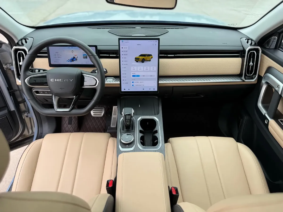 2023 Chery Exploration 06 1.6T 197HP L4 7DCT,autocango,china used car exporter,china ev exporter,chinese used car exporter,chinese used ev exporter