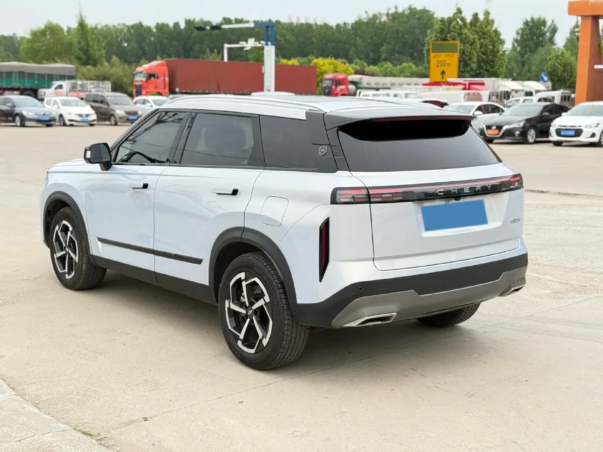 2023 Chery Exploration 06 1.6T 197HP L4 7DCT,autocango,china used car exporter,china ev exporter,chinese used car exporter,chinese used ev exporter