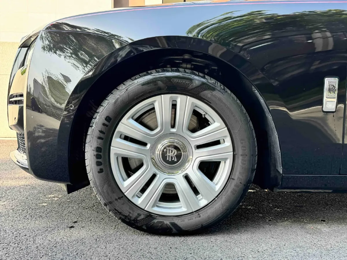 2021 Rolls-Royce Ghost 6.7T 571HP V12 8AT,autocango,china used car exporter,china ev exporter,chinese used car exporter,chinese used ev exporter
