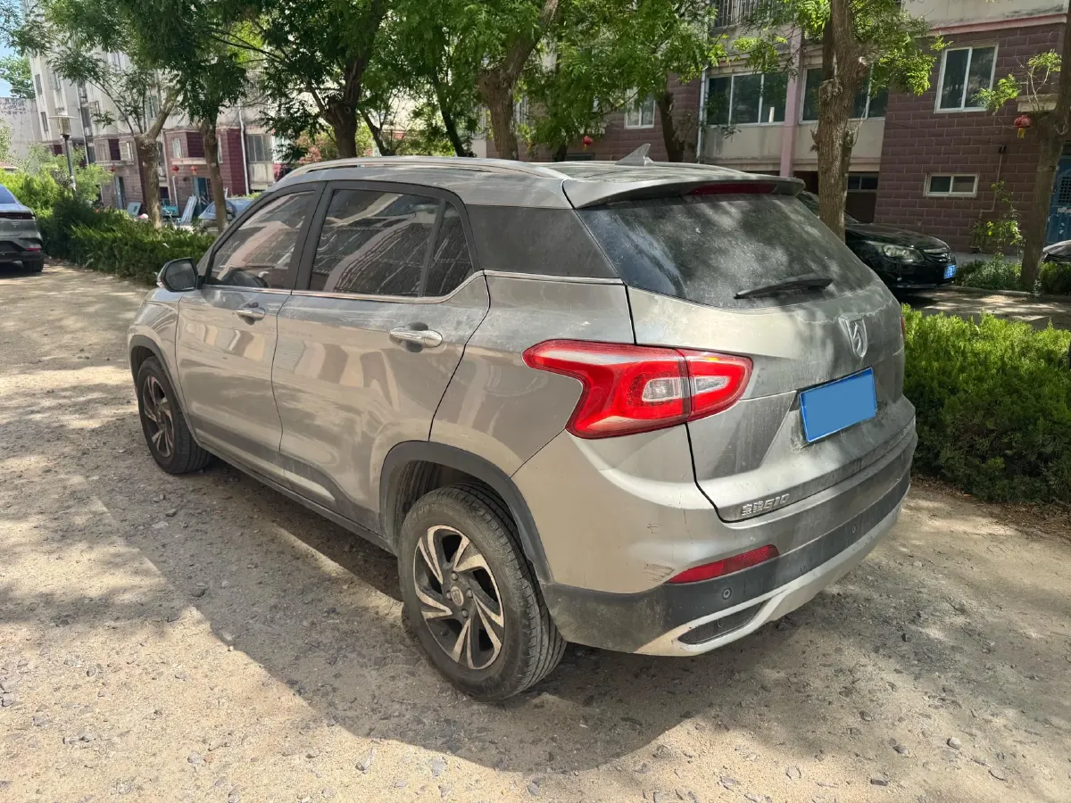 2017 BaoJun 510 1.5L 112HP L4 6MT,autocango,china used car exporter,china ev exporter,chinese used car exporter,chinese used ev exporter
