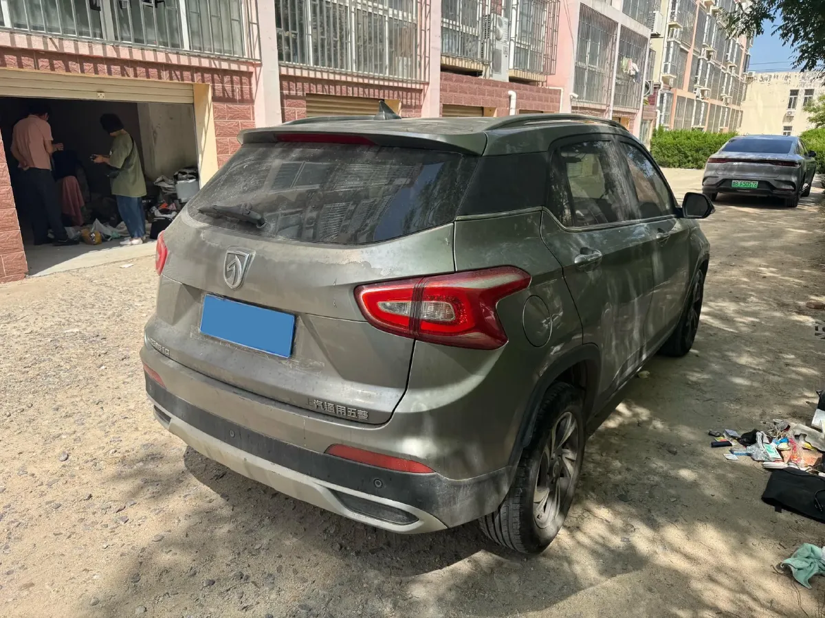 2017 BaoJun 510 1.5L 112HP L4 6MT,autocango,china used car exporter,china ev exporter,chinese used car exporter,chinese used ev exporter