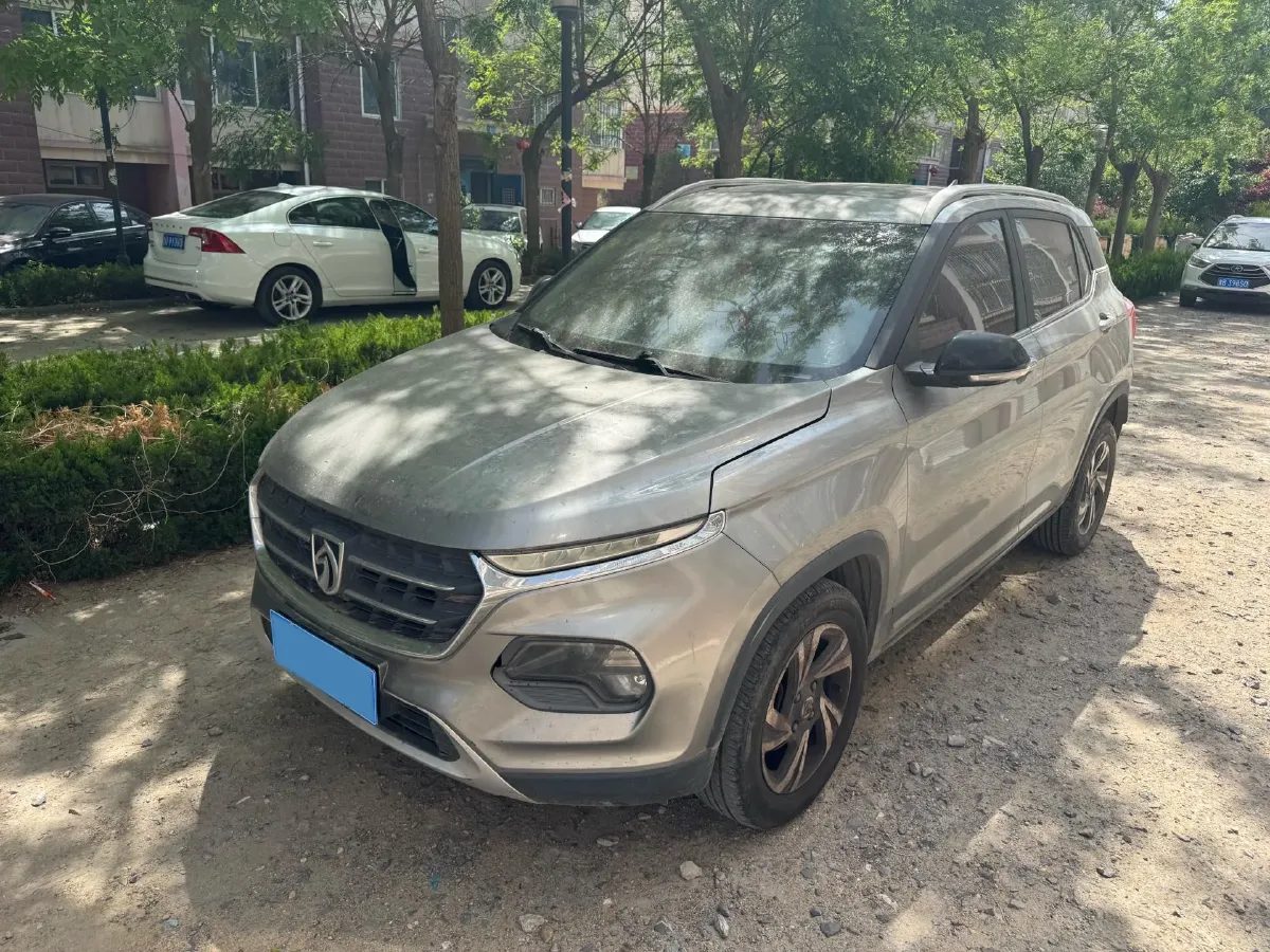 2017 BaoJun 510 1.5L 112HP L4 6MT,autocango,china used car exporter,china ev exporter,chinese used car exporter,chinese used ev exporter