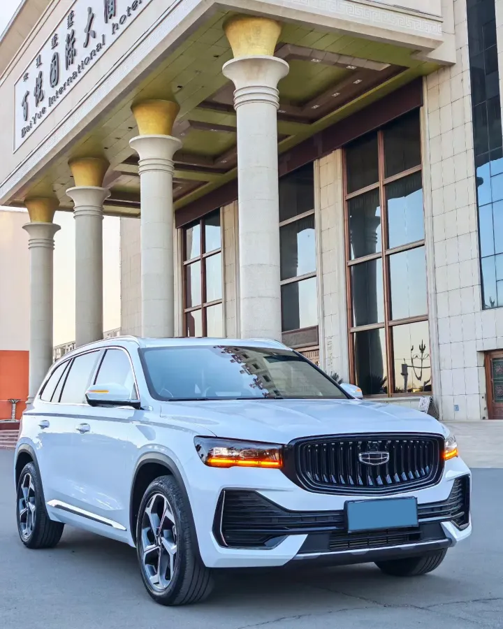 2021 Geely Monjaro 2.0T 218HP L4 7DCT,autocango,china used car exporter,china ev exporter,chinese used car exporter,chinese used ev exporter