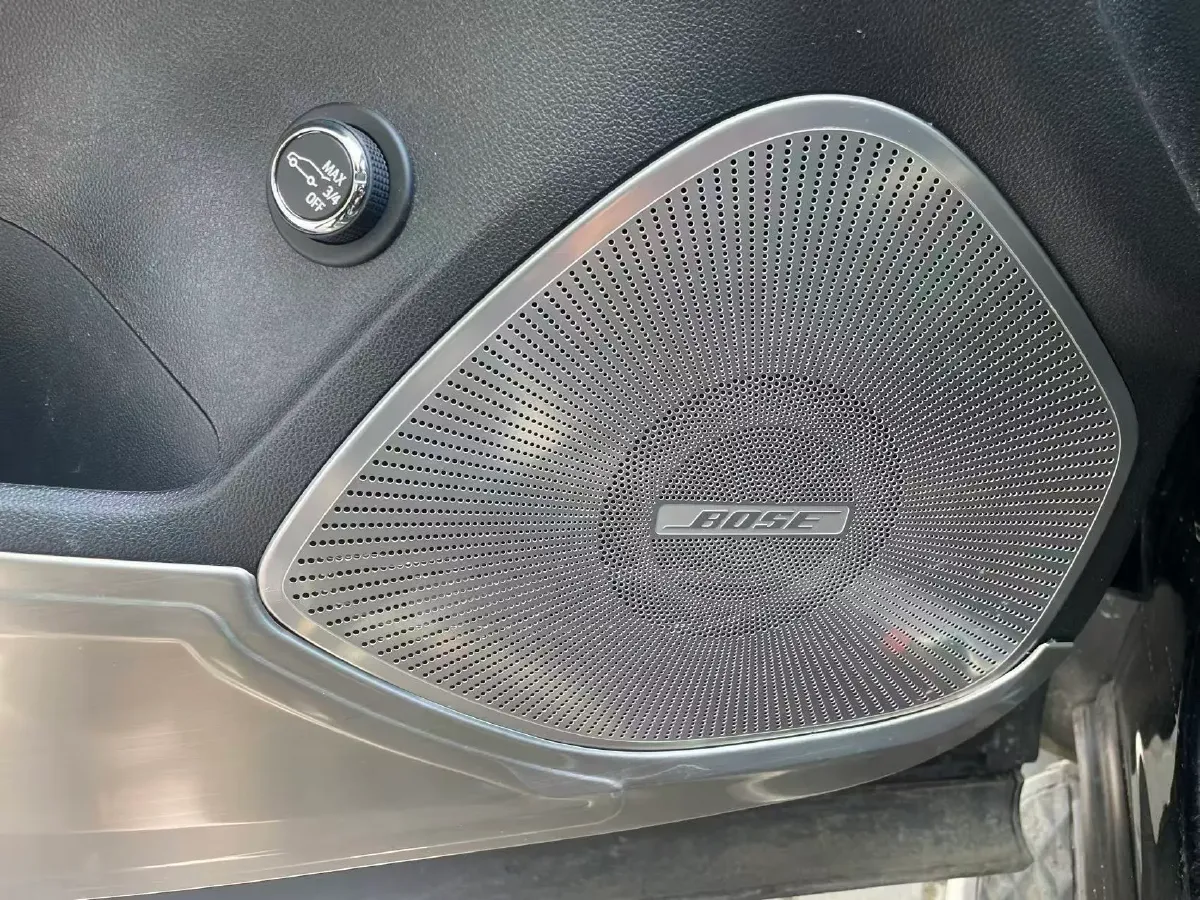 2025 Buick EnvisionPlus 2.0T 237HP L4 9AT,autocango,china used car exporter,china ev exporter,chinese used car exporter,chinese used ev exporter