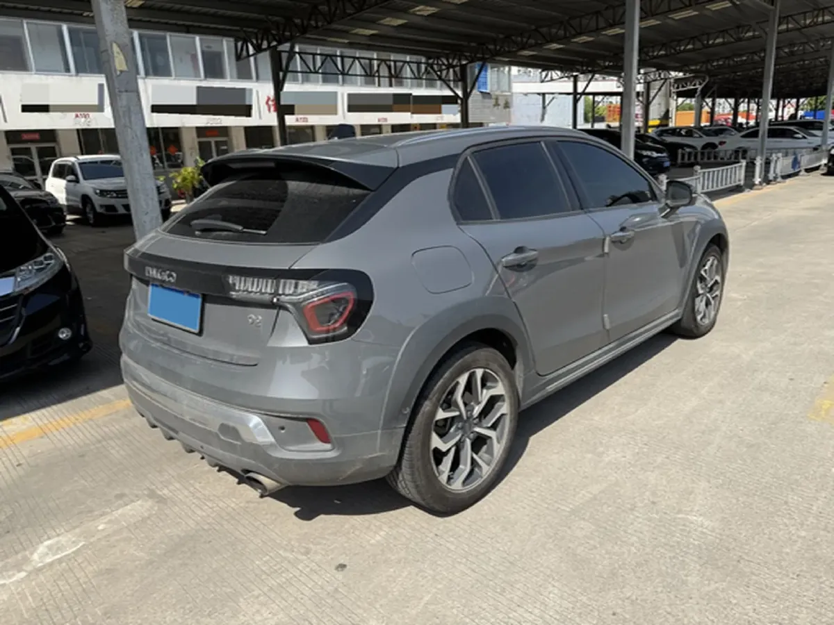 2018 Toyota C-HR 2.0L 171HP L4 CVT,autocango,china used car exporter,china ev exporter,chinese used car exporter,chinese used ev exporter