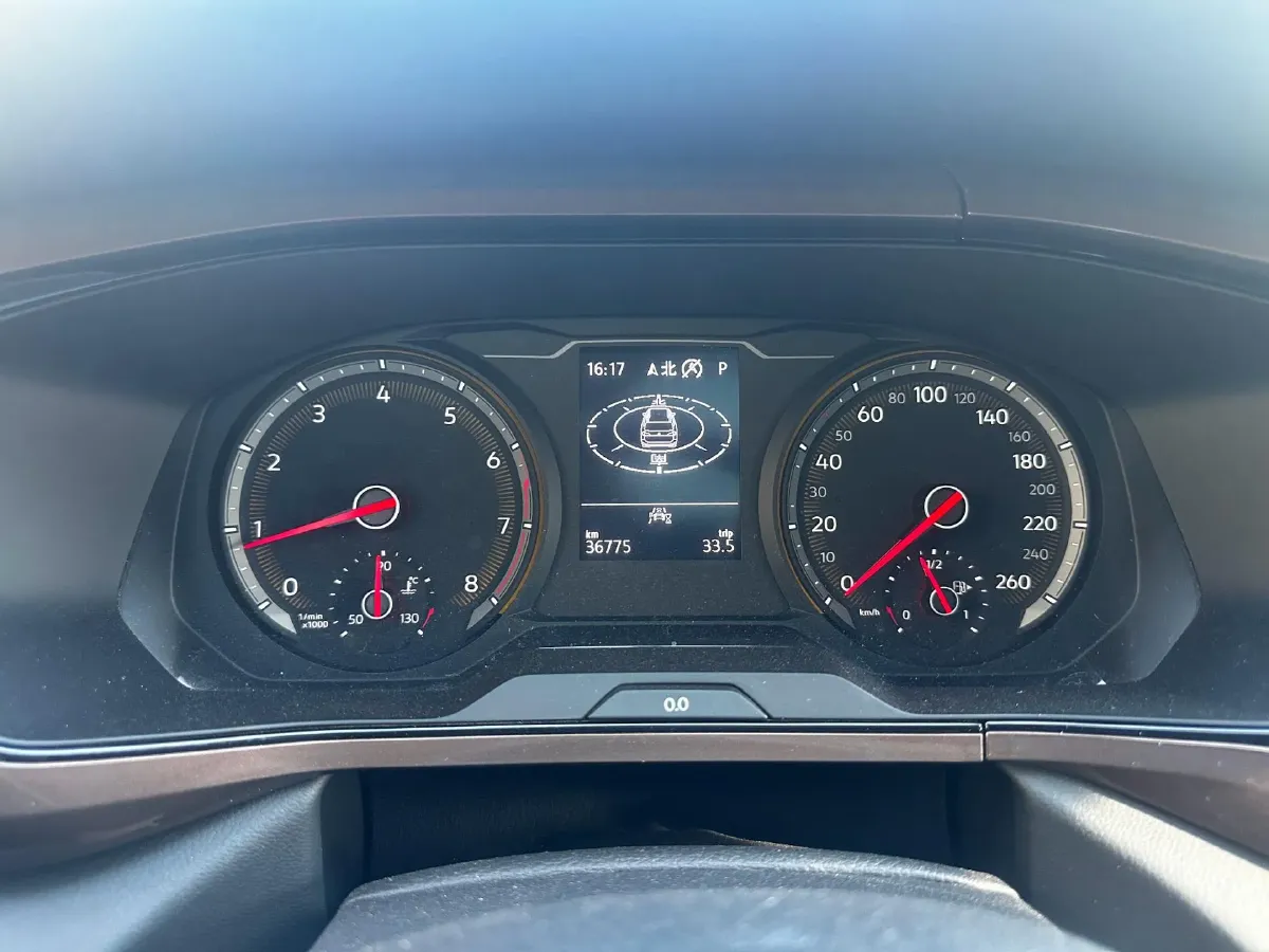 2021 Volkswagen Tharu 1.4T 150HP L4 7DCT,autocango,china used car exporter,china ev exporter,chinese used car exporter,chinese used ev exporter