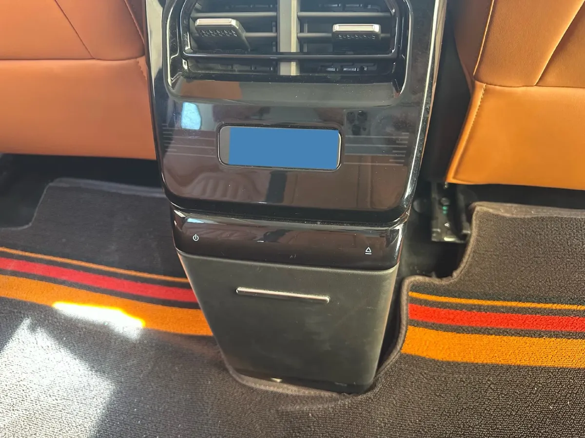 2024 Jetour X90 1.6T 197HP L4 7DCT,autocango,china used car exporter,china ev exporter,chinese used car exporter,chinese used ev exporter