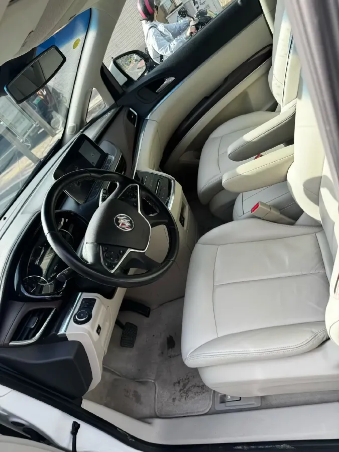 2020 Buick GL8 2.0T 237HP L4 9AT,autocango,china used car exporter,china ev exporter,chinese used car exporter,chinese used ev exporter