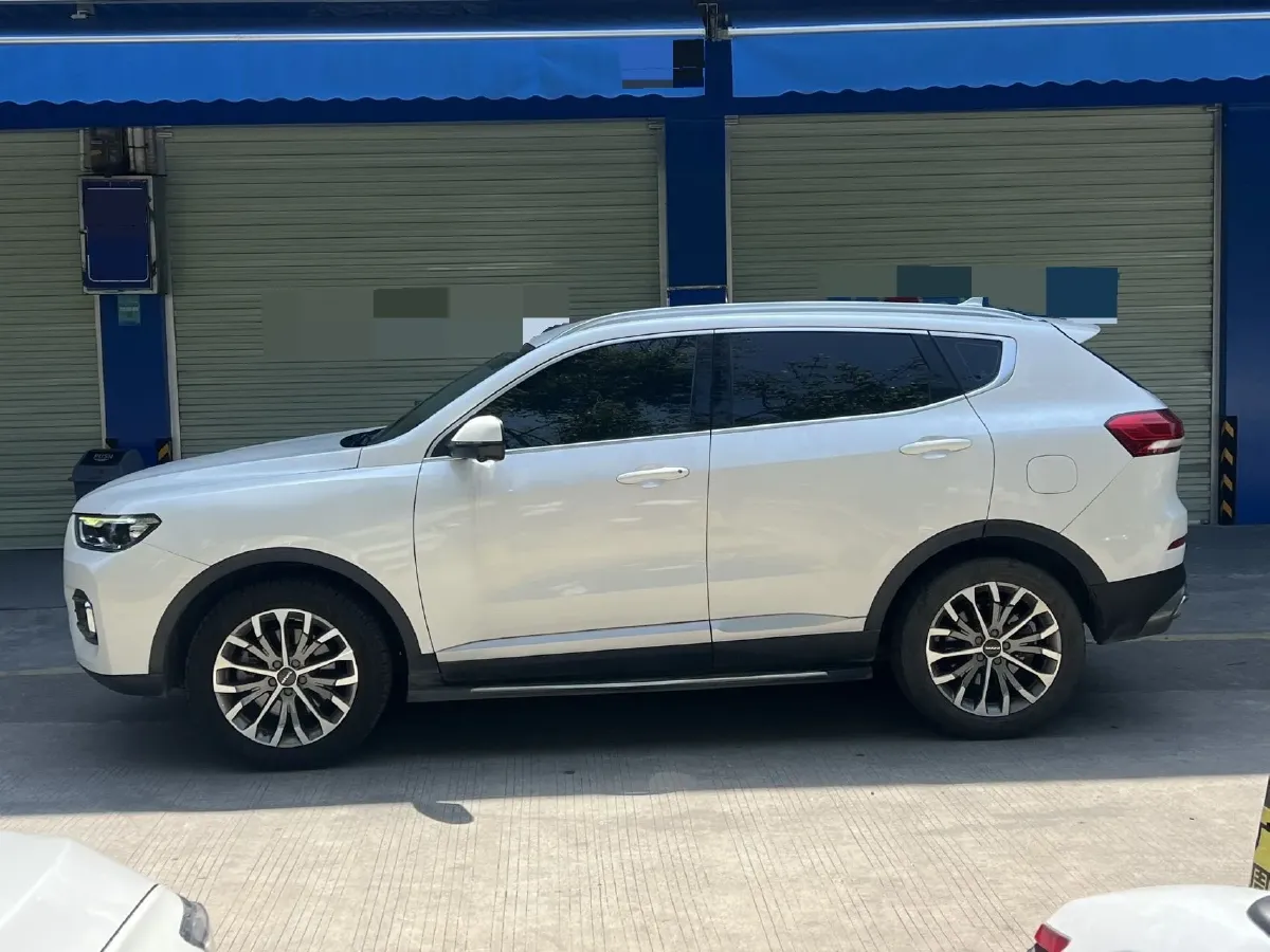 2020 Haval H6 1.5T 169HP L4 7DCT,autocango,china used car exporter,china ev exporter,chinese used car exporter,chinese used ev exporter