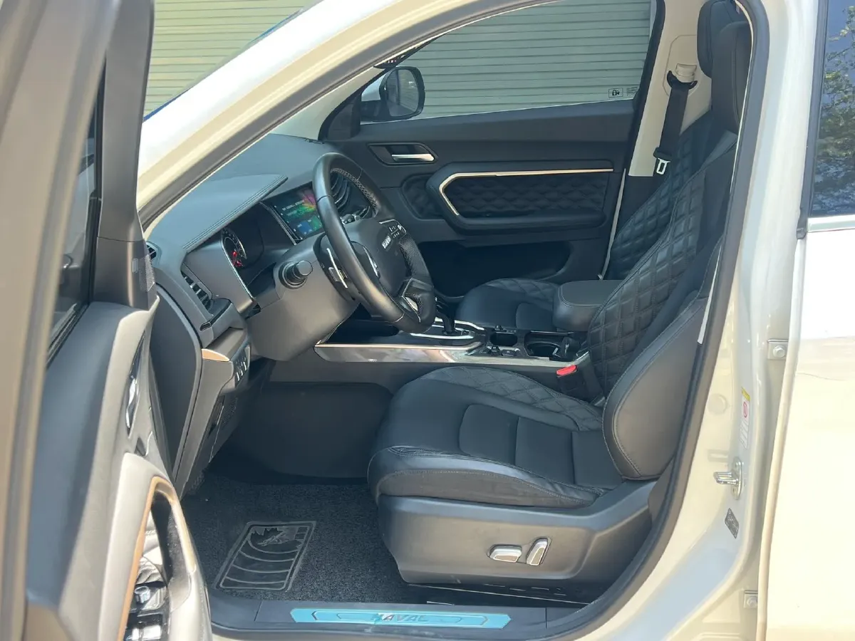 2020 Haval H6 1.5T 169HP L4 7DCT,autocango,china used car exporter,china ev exporter,chinese used car exporter,chinese used ev exporter
