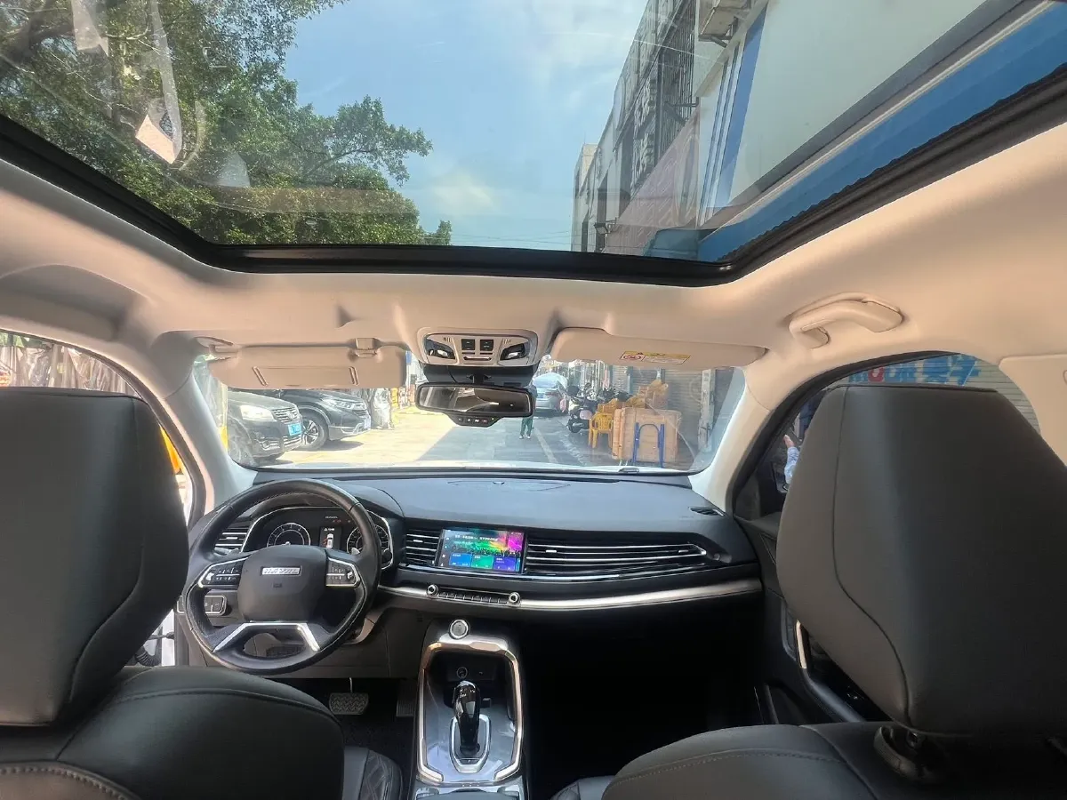 2020 Haval H6 1.5T 169HP L4 7DCT,autocango,china used car exporter,china ev exporter,chinese used car exporter,chinese used ev exporter