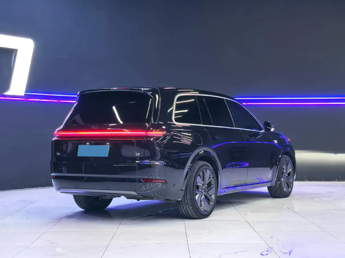 2024 Land Rover Range Rover Evoque 1.5T 200HP L3 8AT PHEV 15.5KWH,autocango,china used car exporter,china ev exporter,chinese used car exporter,chinese used ev exporter
