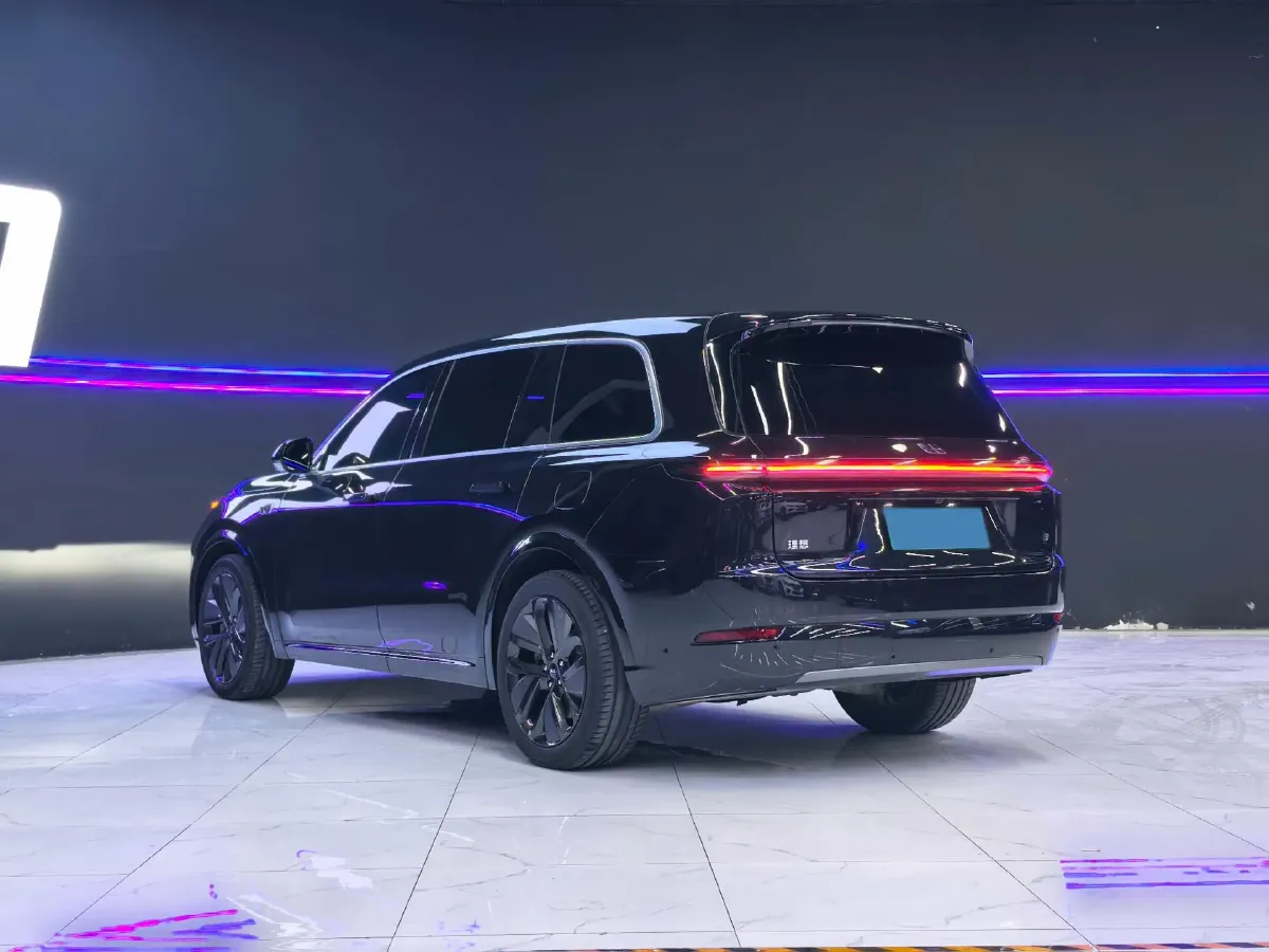 2024 Land Rover Range Rover Evoque 1.5T 200HP L3 8AT PHEV 15.5KWH,autocango,china used car exporter,china ev exporter,chinese used car exporter,chinese used ev exporter