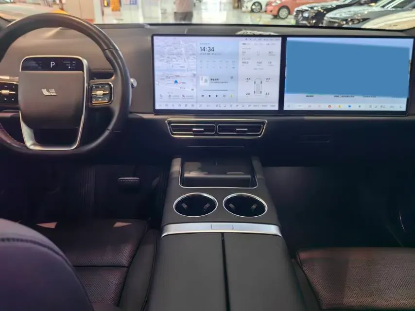 2022 Li L9 Range Extended 154HP REEV 42.6KWH,autocango,china used car exporter,china ev exporter,chinese used car exporter,chinese used ev exporter