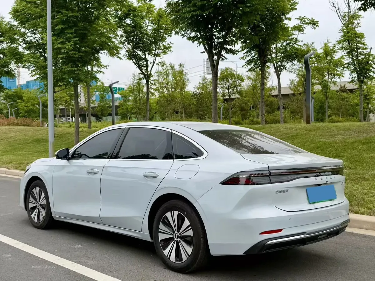 2025 Geely Galaxy A7 1.5L 112HP L4 1DHT PHEV,autocango,china used car exporter,china ev exporter,chinese used car exporter,chinese used ev exporter
