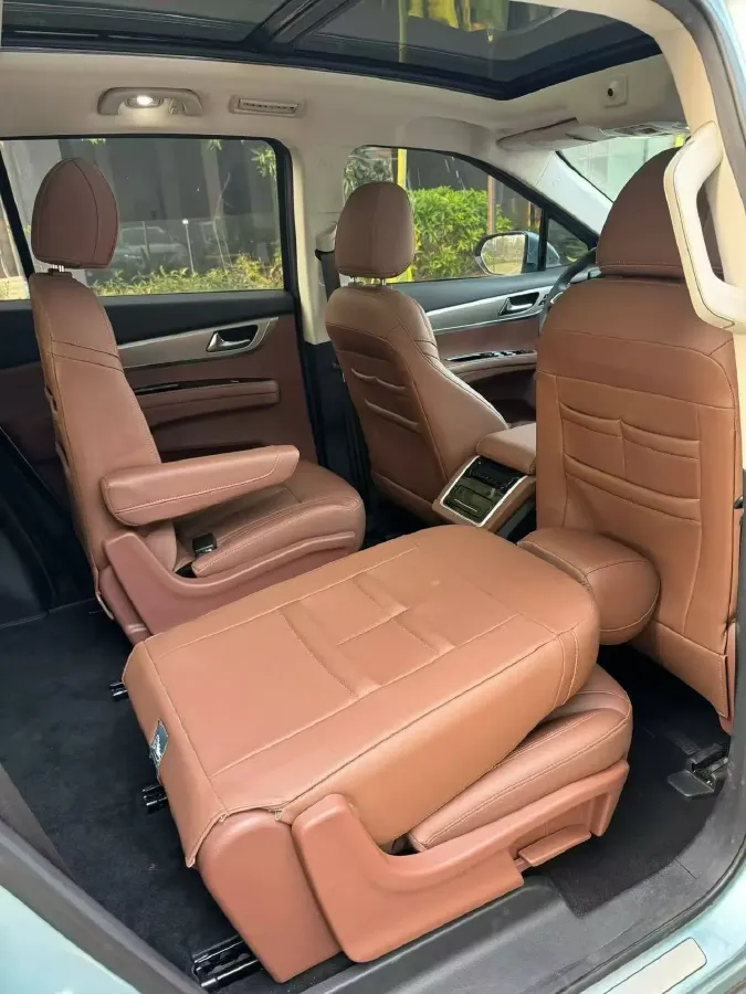 2020 HaiMa 7X 1.6T 195HP L4 6AT,autocango,china used car exporter,china ev exporter,chinese used car exporter,chinese used ev exporter