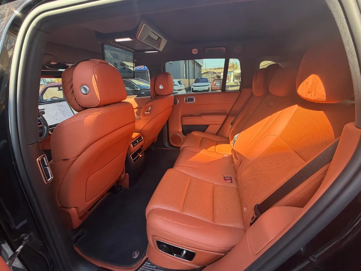 2023 Li L7 Range Extended 154HP REEV 40.9KWH,autocango,china used car exporter,china ev exporter,chinese used car exporter,chinese used ev exporter