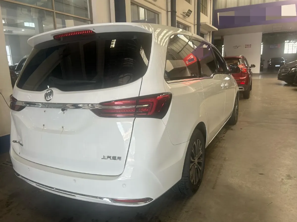 2021 Buick GL8 2.0T 237HP L4 9AT,autocango,china used car exporter,china ev exporter,chinese used car exporter,chinese used ev exporter