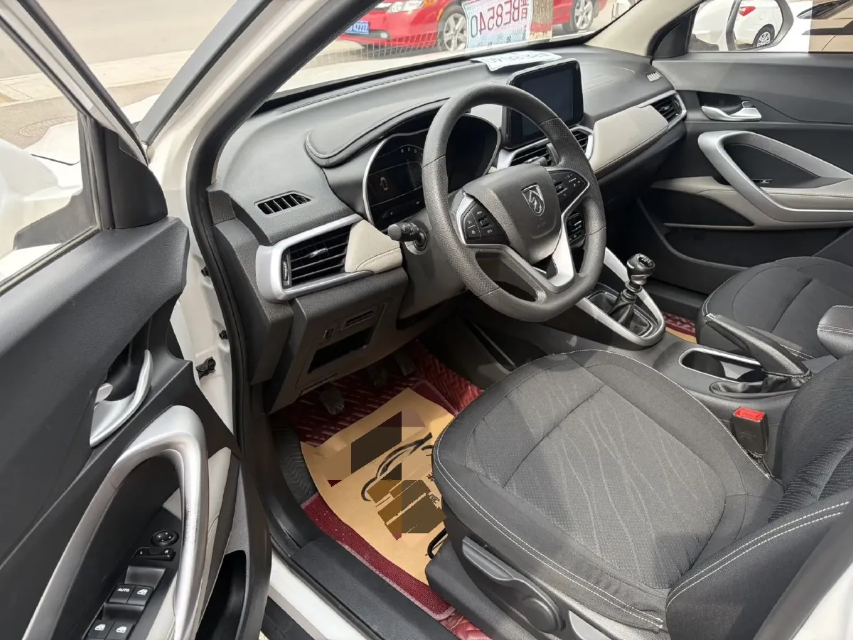 2019 WuLing HongGuang 1.5L 99HP L4 6MT,autocango,china used car exporter,china ev exporter,chinese used car exporter,chinese used ev exporter