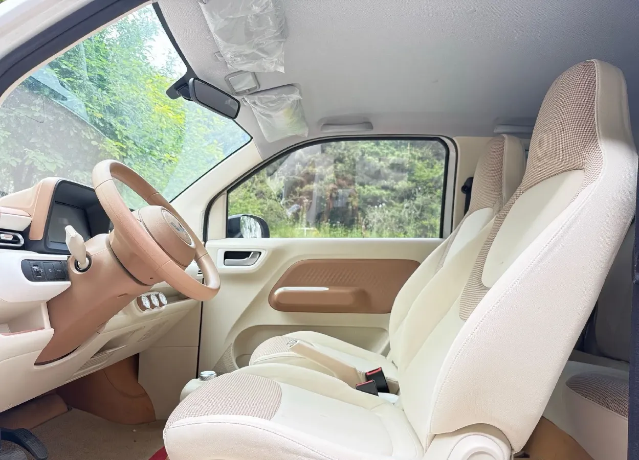 2024 WuLing HongGuang MINI EV BEV 17.3KWH,autocango,china used car exporter,china ev exporter,chinese used car exporter,chinese used ev exporter