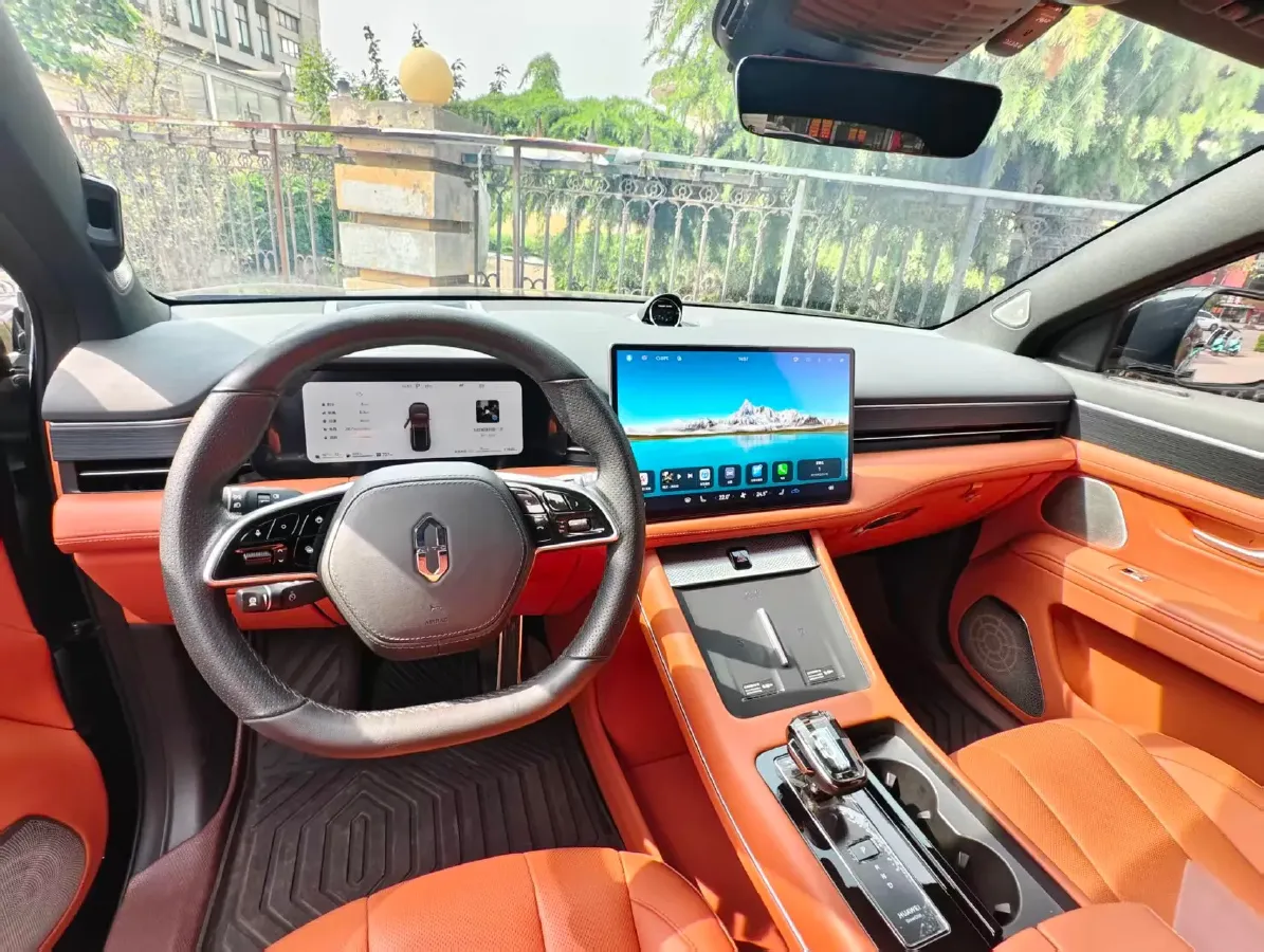2024 AITO AITO M7 1.5T 152HP L4 REEV 42KWH,autocango,china used car exporter,china ev exporter,chinese used car exporter,chinese used ev exporter