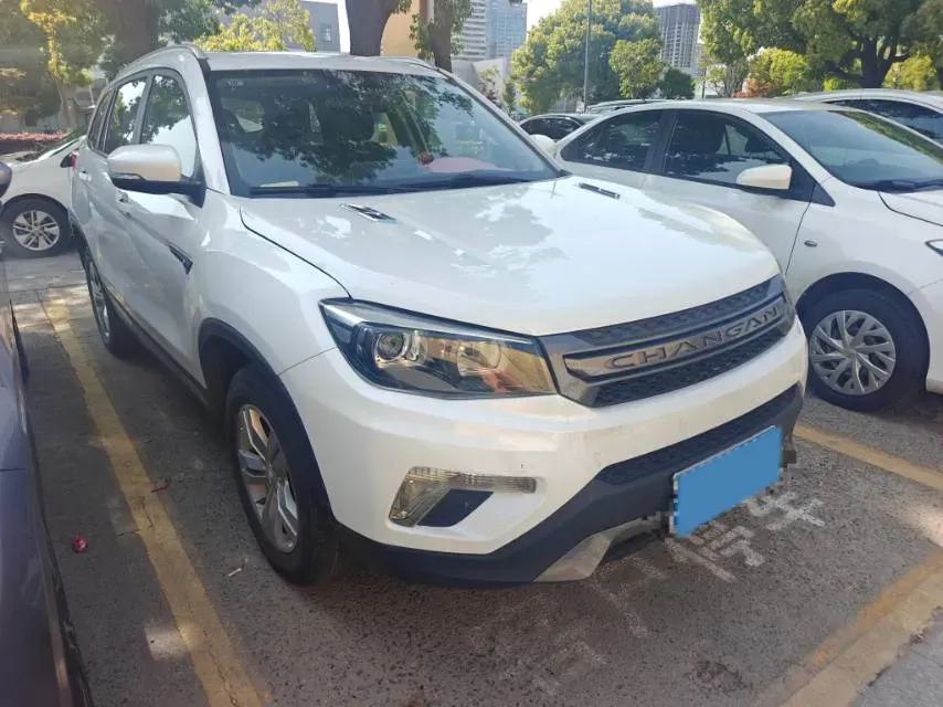 2019 ChangAn CS75 1.5T 178HP L4 7DCT,autocango,china used car exporter,china ev exporter,chinese used car exporter,chinese used ev exporter