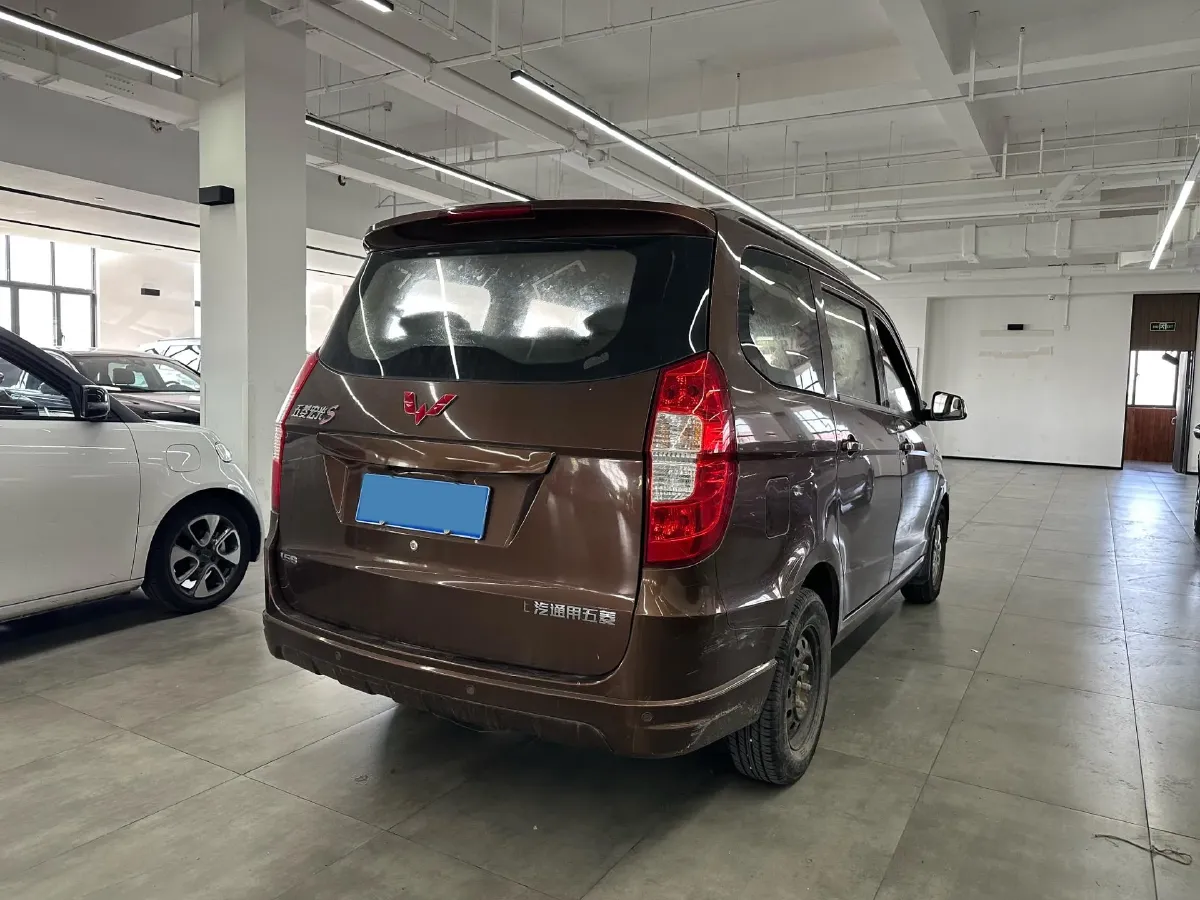 2016 WuLing HongGuang 1.5L 112HP L4 5MT,autocango,china used car exporter,china ev exporter,chinese used car exporter,chinese used ev exporter