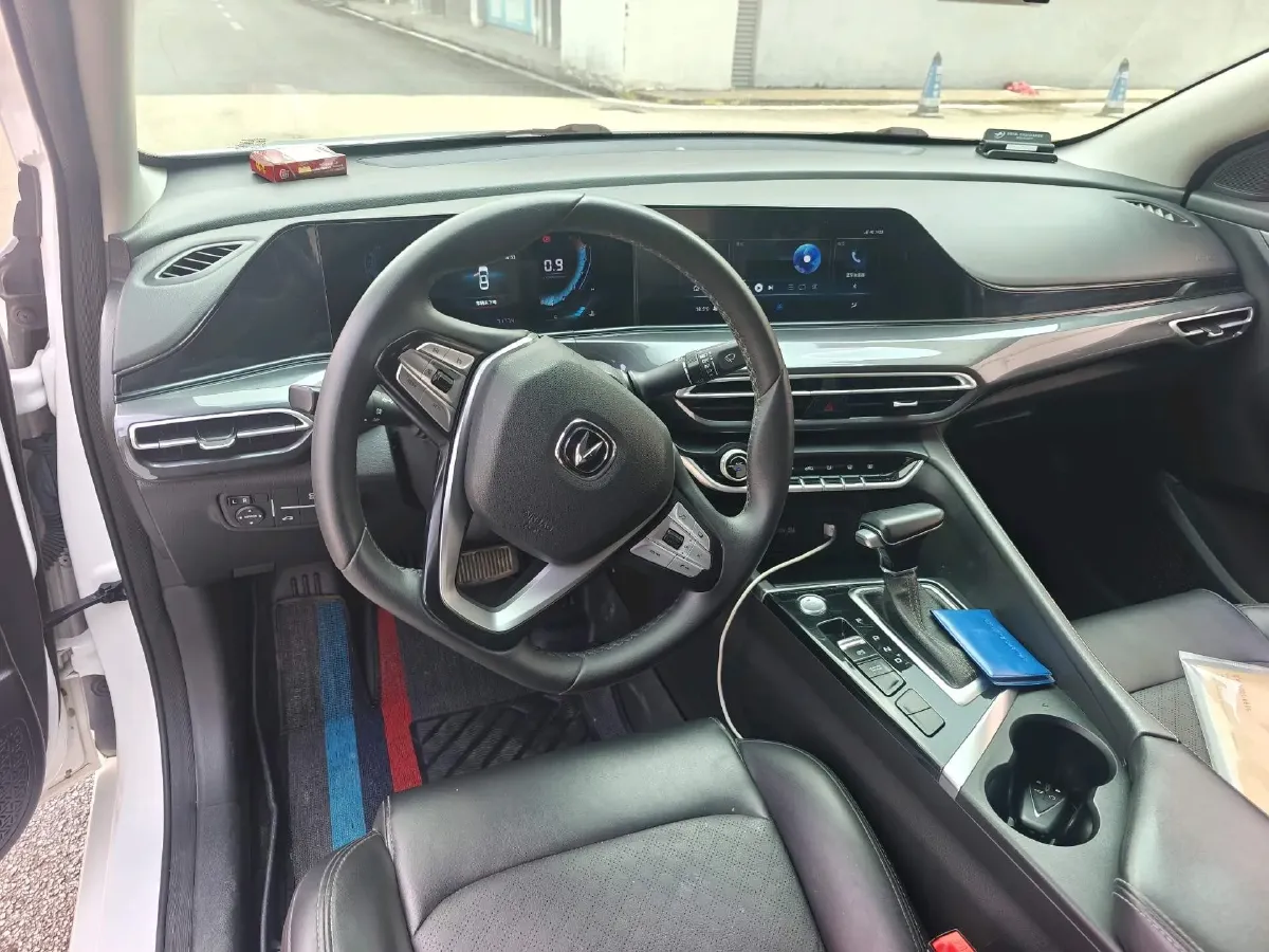 2020 ChangAn Eado 1.4T 158HP L4 7DCT,autocango,china used car exporter,china ev exporter,chinese used car exporter,chinese used ev exporter