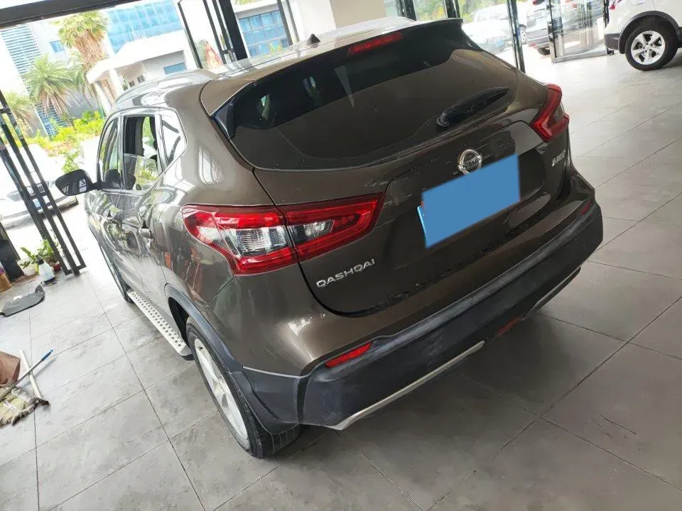 2022 Nissan Qashqai 2.0L 151HP L4 CVT,autocango,china used car exporter,china ev exporter,chinese used car exporter,chinese used ev exporter