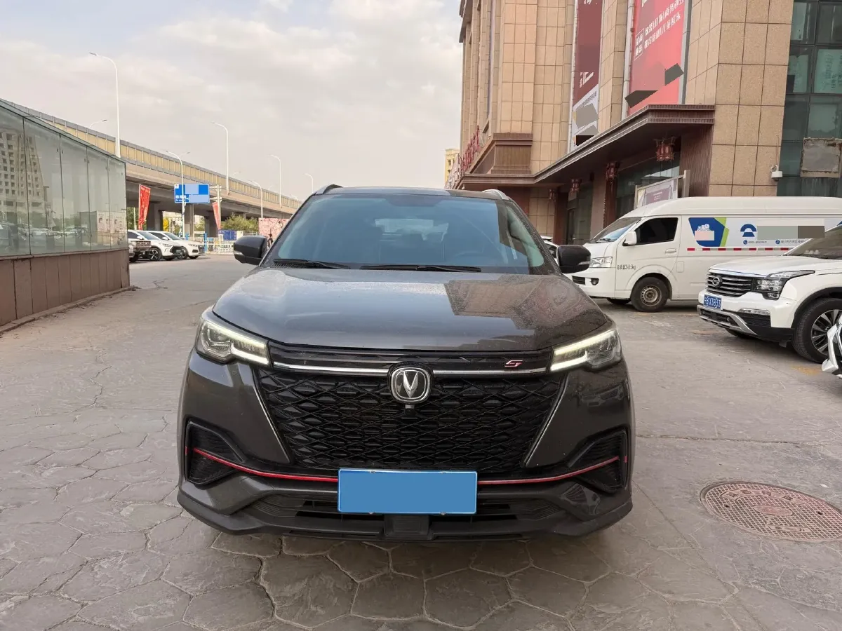 2022 ChangAn CS55 Plus 1.5T 180HP L4 7DCT,autocango,china used car exporter,china ev exporter,chinese used car exporter,chinese used ev exporter