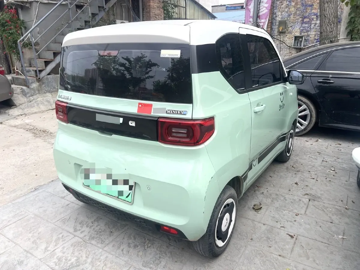 2021 WuLing HongGuang MINI EV BEV 13.8KWH,autocango,china used car exporter,china ev exporter,chinese used car exporter,chinese used ev exporter