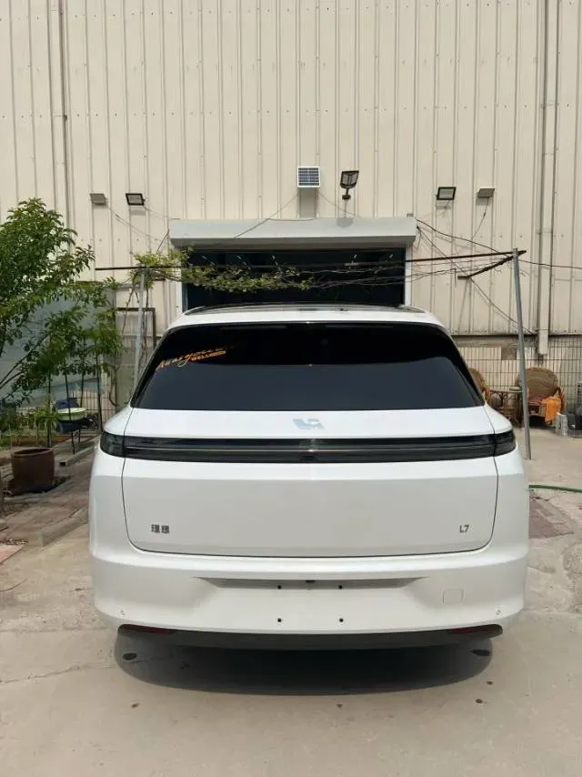 2023 Li L7 Range Extended 154HP REEV 40.9KWH,autocango,china used car exporter,china ev exporter,chinese used car exporter,chinese used ev exporter
