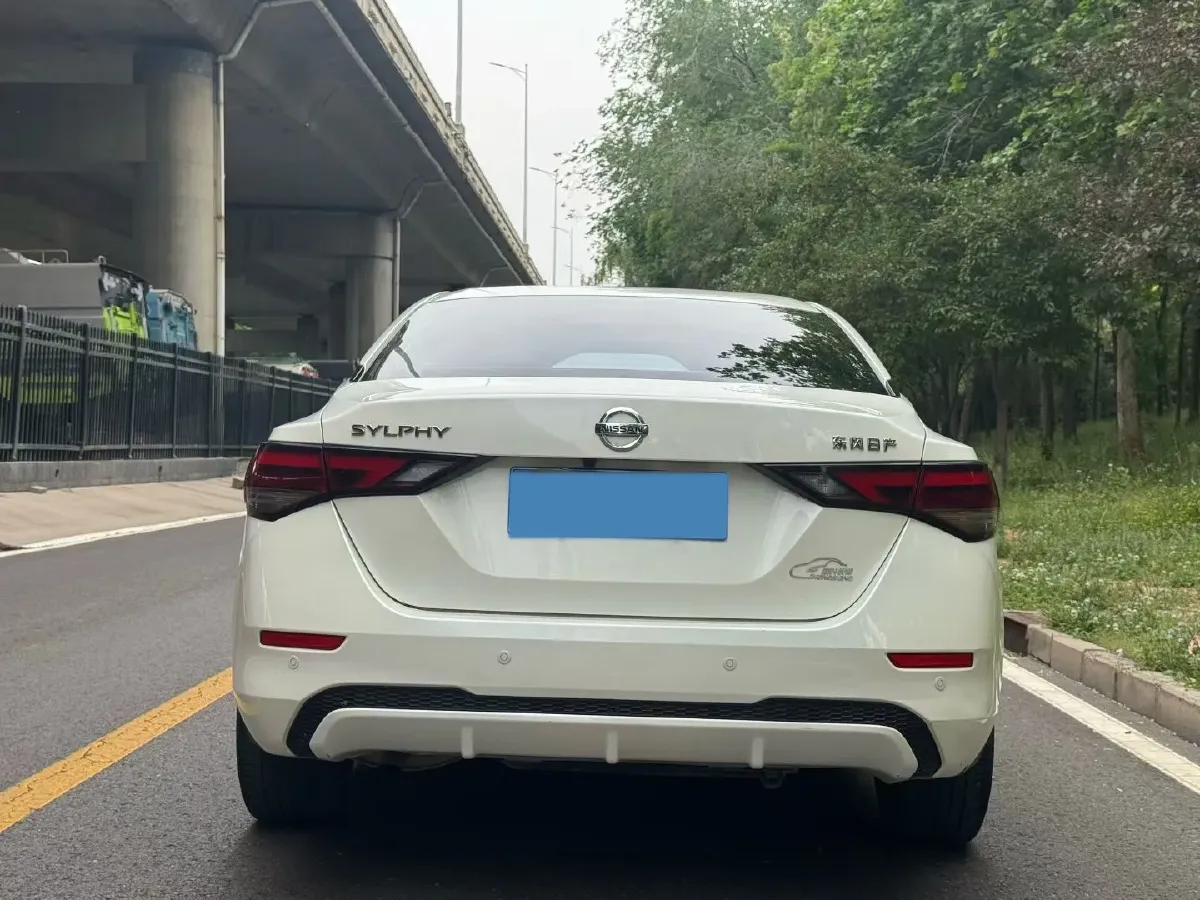 2021 Nissan Sylphy 1.6L 135HP L4 CVT,autocango,china used car exporter,china ev exporter,chinese used car exporter,chinese used ev exporter