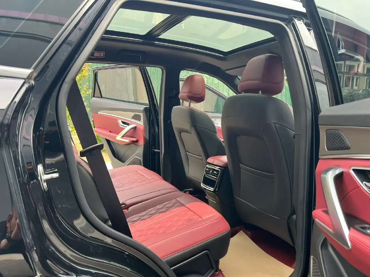 2024 Jetour X70 Plus 1.5T 156HP L4 6DCT,autocango,china used car exporter,china ev exporter,chinese used car exporter,chinese used ev exporter