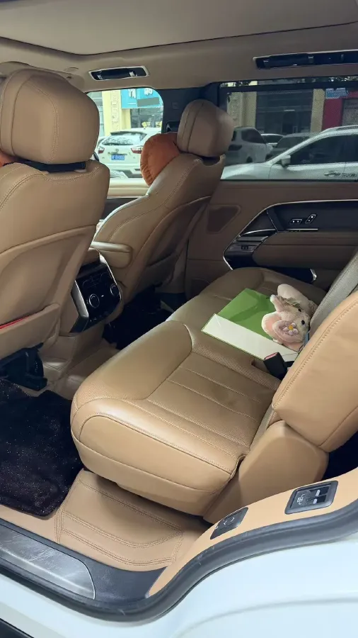 2023 Land Rover Range Rover 3.0T 400HP L6 8AT,autocango,china used car exporter,china ev exporter,chinese used car exporter,chinese used ev exporter