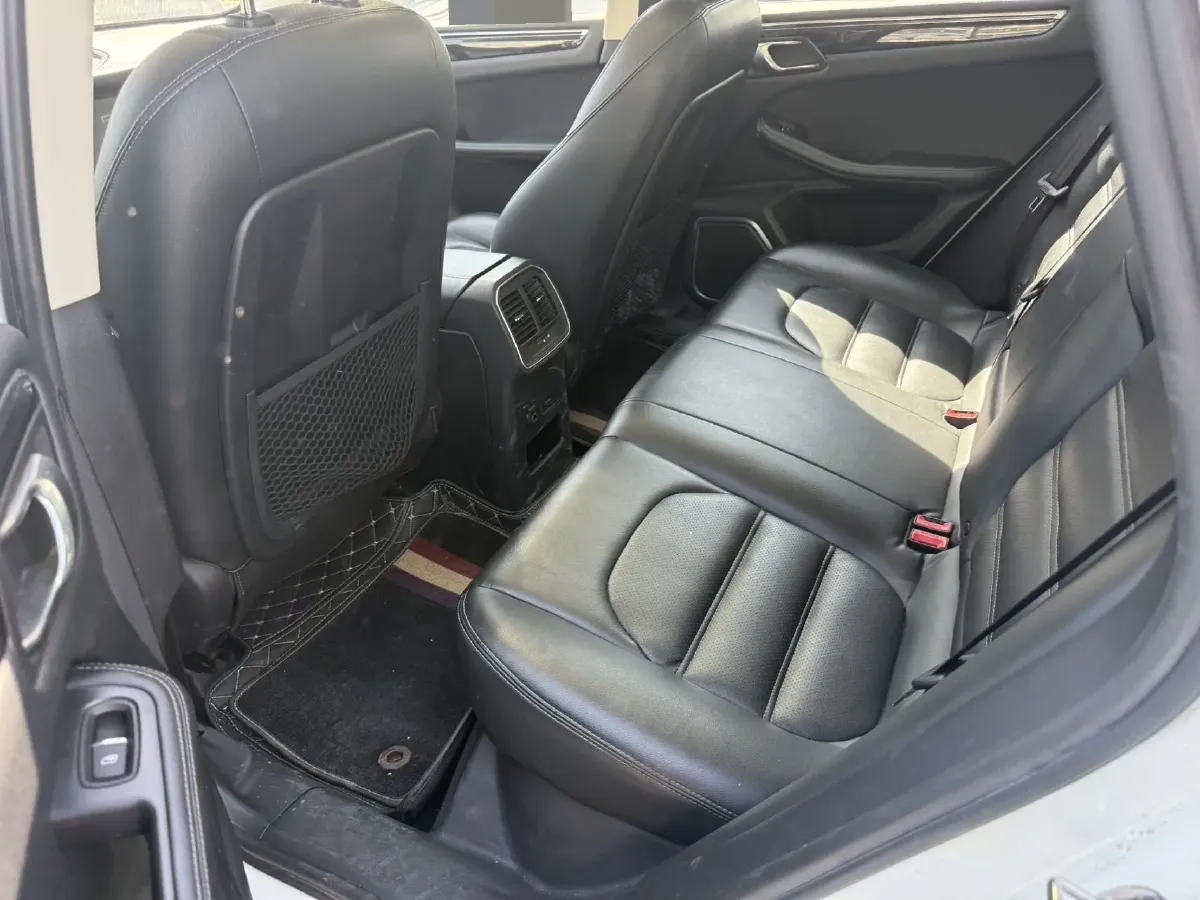 2017 Zotye SR9 2.0T 190HP L4 6DCT,autocango,china used car exporter,china ev exporter,chinese used car exporter,chinese used ev exporter