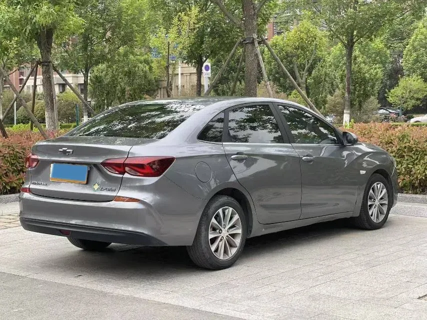 2020 Chevrolet Monza 1.5L 113HP L4 6AT,autocango,china used car exporter,china ev exporter,chinese used car exporter,chinese used ev exporter