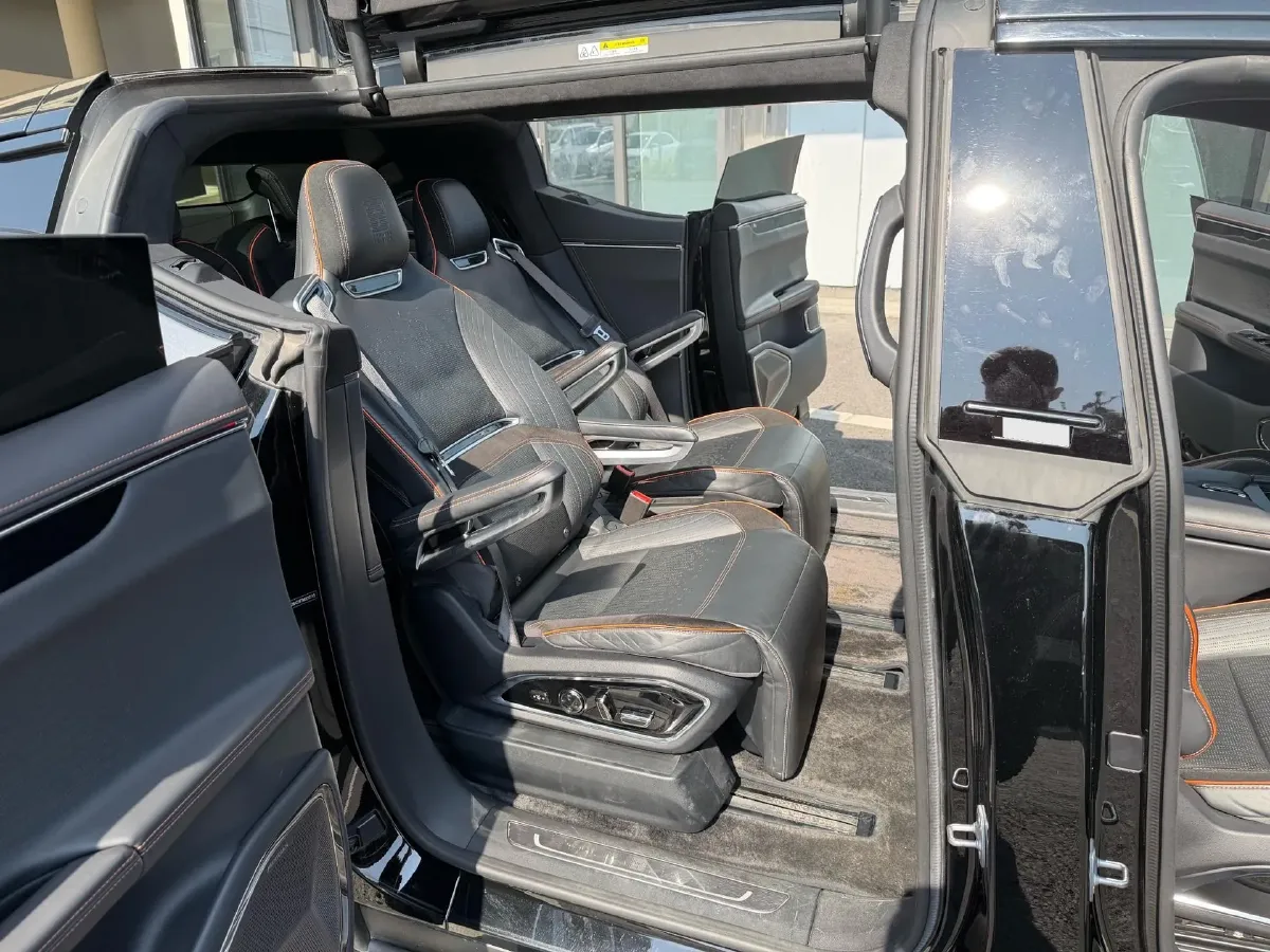 2021 HiPhi X BEV 97KWH,autocango,china used car exporter,china ev exporter,chinese used car exporter,chinese used ev exporter
