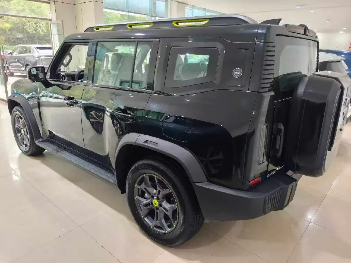 2024 Jetour ShanHai TravellerC-DM 1.5T 156HP L4 3DHT PHEV 26.7KWH,autocango,china used car exporter,china ev exporter,chinese used car exporter,chinese used ev exporter