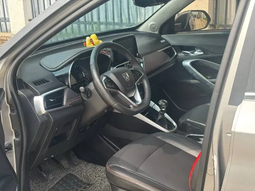 2019 Bestune X40 1.6L 114HP L4 5MT,autocango,china used car exporter,china ev exporter,chinese used car exporter,chinese used ev exporter