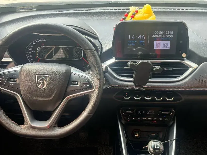 2019 Bestune X40 1.6L 114HP L4 5MT,autocango,china used car exporter,china ev exporter,chinese used car exporter,chinese used ev exporter