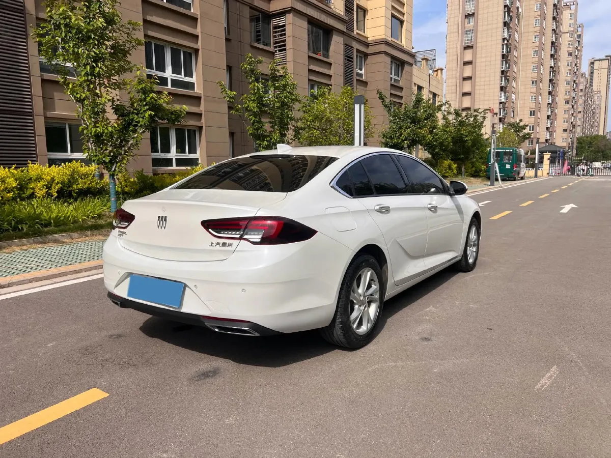 2024 Buick Regal 1.5T 169HP L4 9AT,autocango,china used car exporter,china ev exporter,chinese used car exporter,chinese used ev exporter