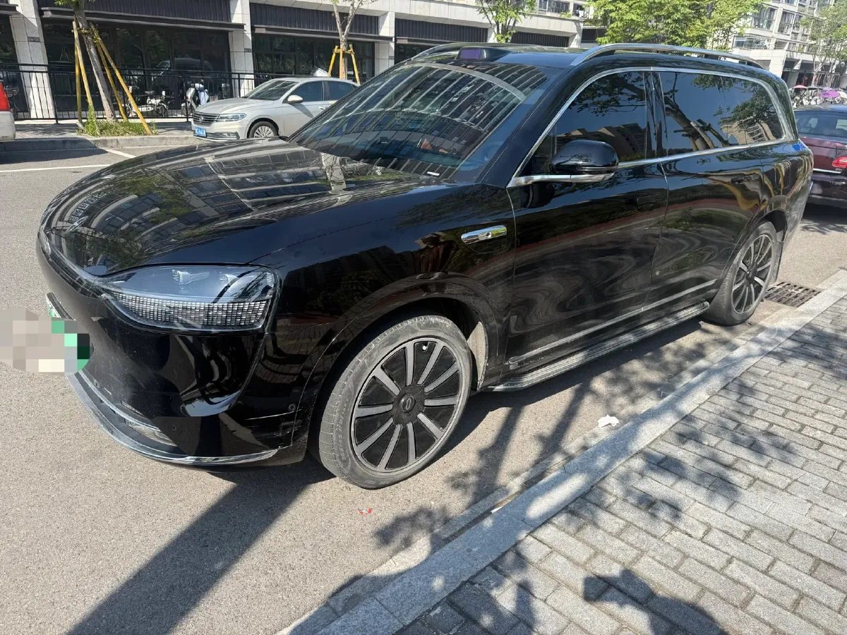 2024 AITO AITO M9 1.5T 152HP L4 REEV 42KWH,autocango,china used car exporter,china ev exporter,chinese used car exporter,chinese used ev exporter