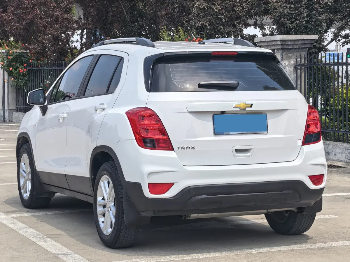 2018 Chevrolet Trax 1.4T 143HP L4 6MT,autocango,china used car exporter,china ev exporter,chinese used car exporter,chinese used ev exporter