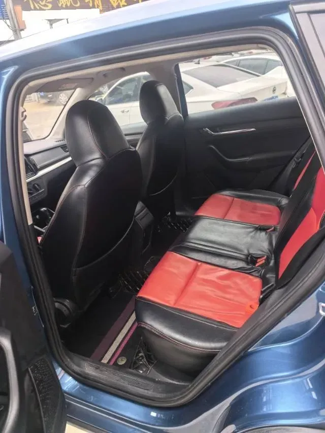 2018 Skoda Rapid Spaceback 1.4T 131HP L4 7DCT,autocango,china used car exporter,china ev exporter,chinese used car exporter,chinese used ev exporter